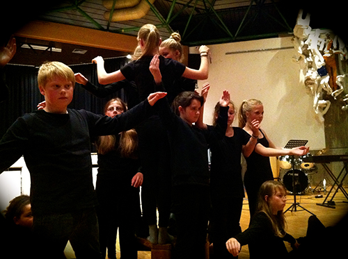 DG-Kurs Jahrgang 6 unter der Leitung von Brigitte Kurz und Uli Kloppenburg – "Skulpturengarten"