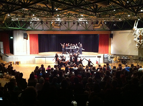 DG-Kurs Jahrgang 8, Leitung Brigitte Kurz und Uli Kloppenburg – "Parallelwelten"